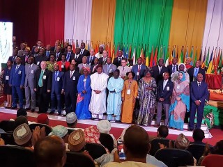 Minister Davies concludes AU Ministers of Trade meeting in Niger