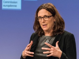Commissioner Malmström in South Africa to celebrate first anniversary of regional trade agreement