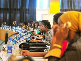 Experts call for gender-sensitive strategies ahead of post-2015 development negotiations